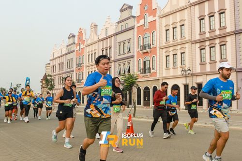 Race photo from ISOPlus Run 2024 Jakarta