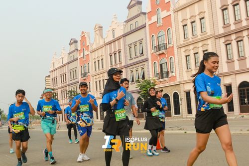Race photo from ISOPlus Run 2024 Jakarta