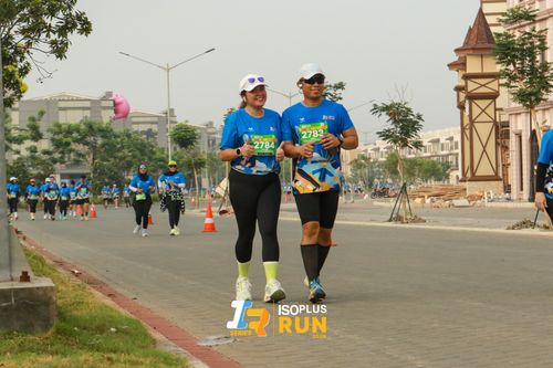 Race photo from ISOPlus Run 2024 Jakarta