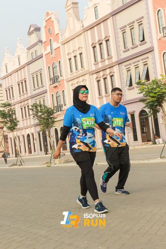 Race photo from ISOPlus Run 2024 Jakarta