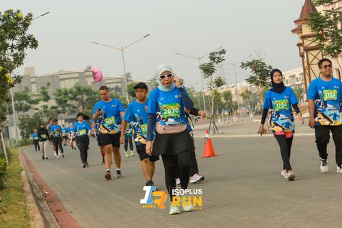 Race photo from ISOPlus Run 2024 Jakarta