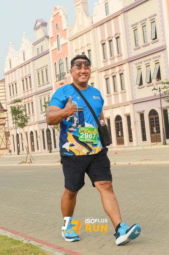 Race photo from ISOPlus Run 2024 Jakarta