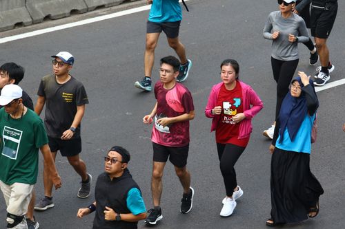 Race photo from Assurance Fun Run 2024