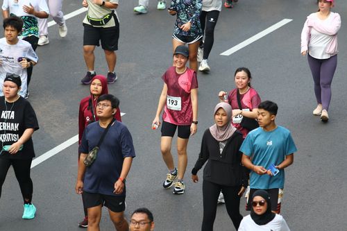 Race photo from Assurance Fun Run 2024