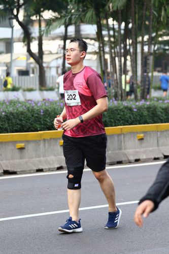 Race photo from Assurance Fun Run 2024