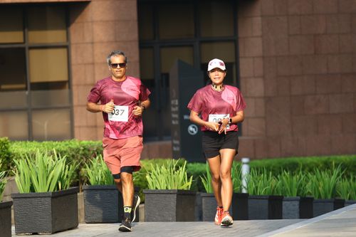 Race photo from Assurance Fun Run 2024
