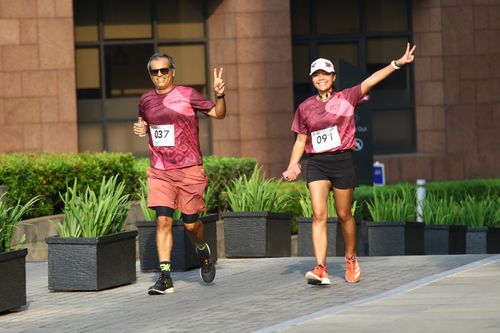 Race photo from Assurance Fun Run 2024