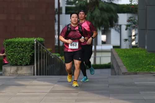 Race photo from Assurance Fun Run 2024
