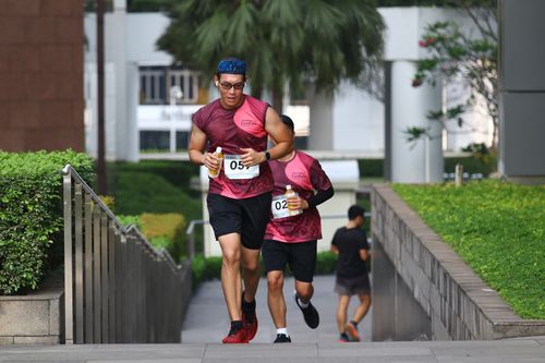 Race photo from Assurance Fun Run 2024