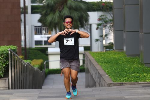 Race photo from Assurance Fun Run 2024