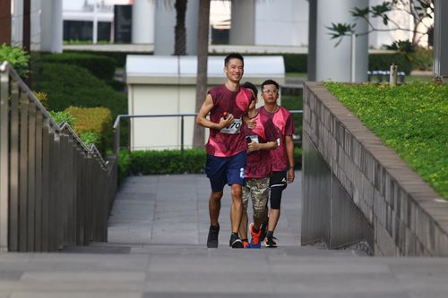 Race photo from Assurance Fun Run 2024