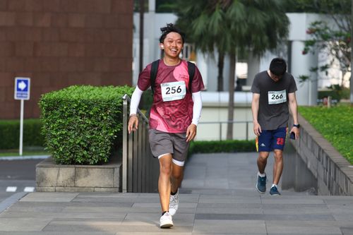 Race photo from Assurance Fun Run 2024