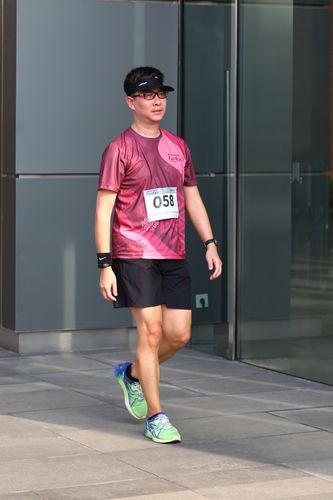 Race photo from Assurance Fun Run 2024