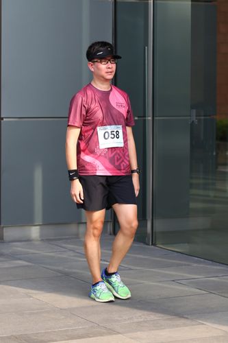 Race photo from Assurance Fun Run 2024