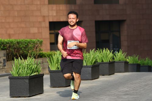Race photo from Assurance Fun Run 2024