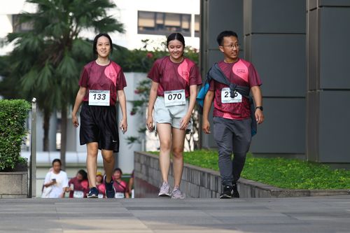 Race photo from Assurance Fun Run 2024
