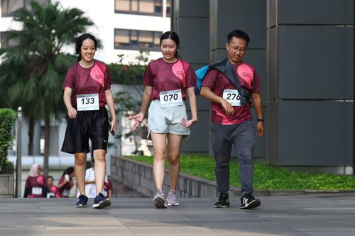 Race photo from Assurance Fun Run 2024