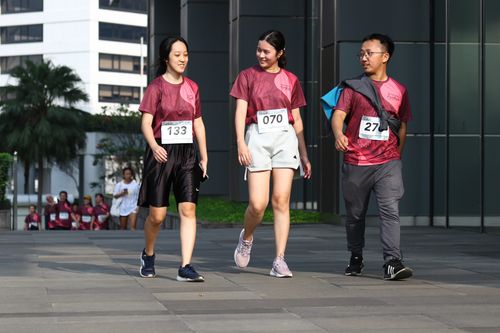 Race photo from Assurance Fun Run 2024