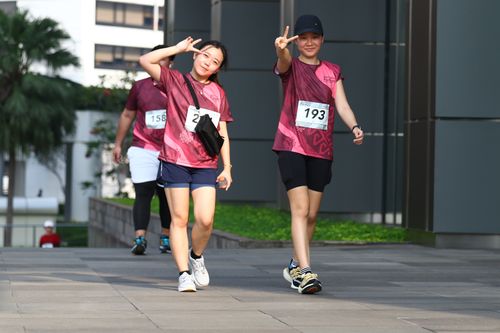 Race photo from Assurance Fun Run 2024
