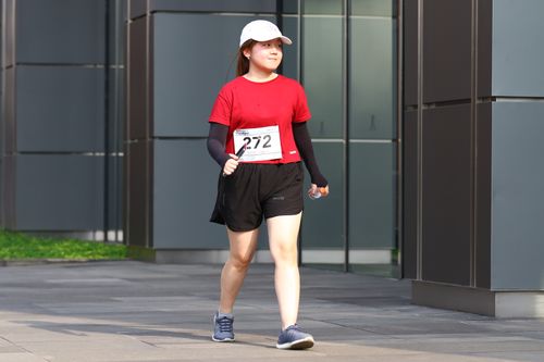 Race photo from Assurance Fun Run 2024