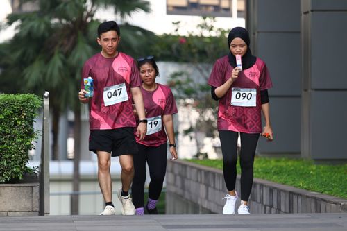 Race photo from Assurance Fun Run 2024