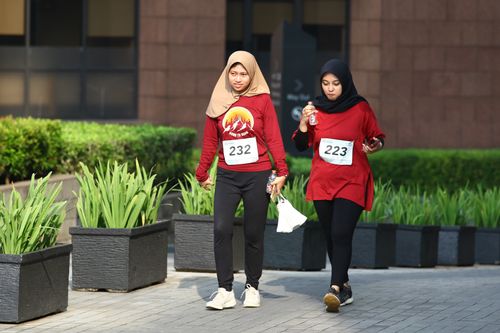 Race photo from Assurance Fun Run 2024