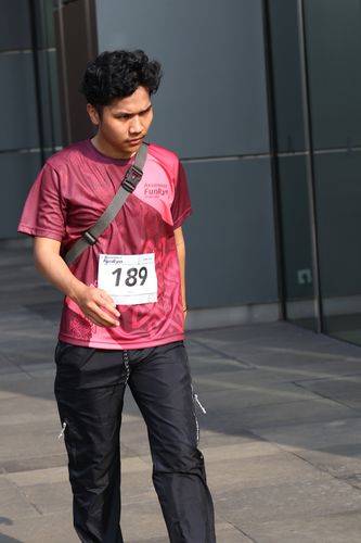 Race photo from Assurance Fun Run 2024