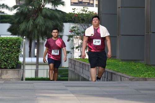 Race photo from Assurance Fun Run 2024