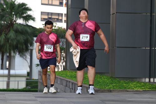 Race photo from Assurance Fun Run 2024
