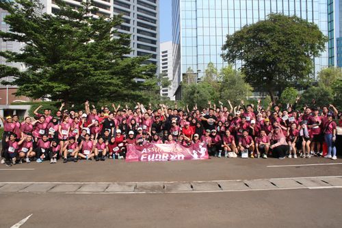 Race photo from Assurance Fun Run 2024