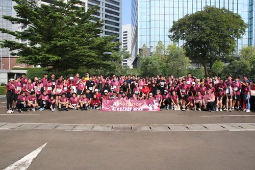 Race photo from Assurance Fun Run 2024
