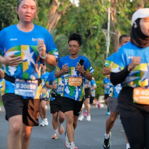 Race photo from SURABAYA ISOPLUS MARATHON 2026