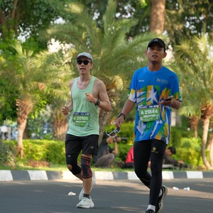 Race photo from SURABAYA ISOPLUS MARATHON 2026