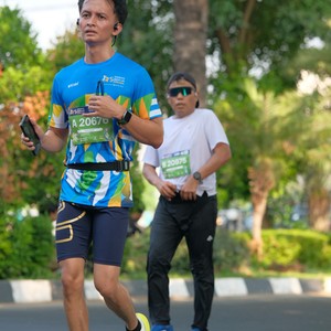 Race photo from SURABAYA ISOPLUS MARATHON 2026