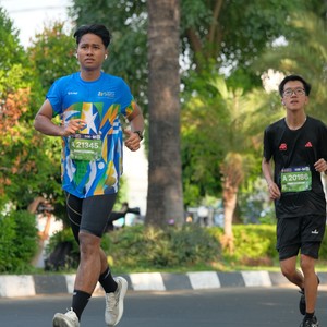 Race photo from SURABAYA ISOPLUS MARATHON 2026