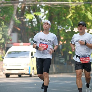 Race photo from SURABAYA ISOPLUS MARATHON 2026