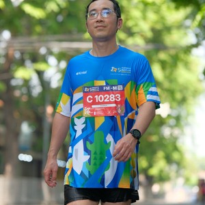 Race photo from SURABAYA ISOPLUS MARATHON 2026