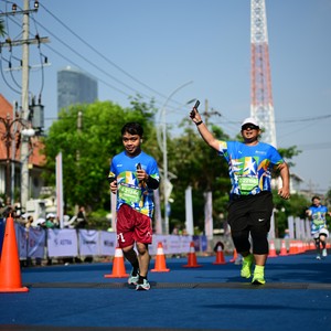 Race photo from SURABAYA ISOPLUS MARATHON 2026