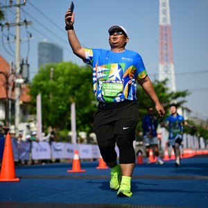 Race photo from SURABAYA ISOPLUS MARATHON 2026