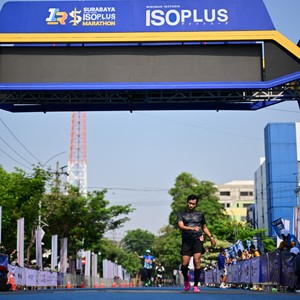 Race photo from SURABAYA ISOPLUS MARATHON 2026