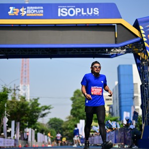 Race photo from SURABAYA ISOPLUS MARATHON 2026