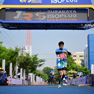 Race photo from SURABAYA ISOPLUS MARATHON 2026