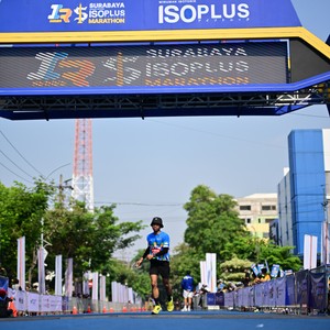 Race photo from SURABAYA ISOPLUS MARATHON 2026