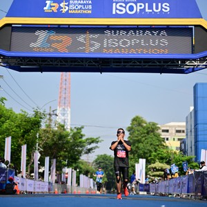 Race photo from SURABAYA ISOPLUS MARATHON 2026