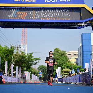 Race photo from SURABAYA ISOPLUS MARATHON 2026