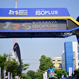 Race photo from SURABAYA ISOPLUS MARATHON 2026