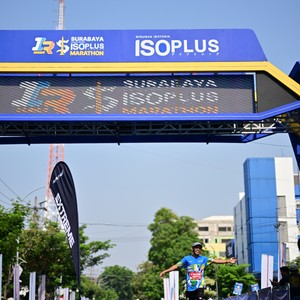Race photo from SURABAYA ISOPLUS MARATHON 2026