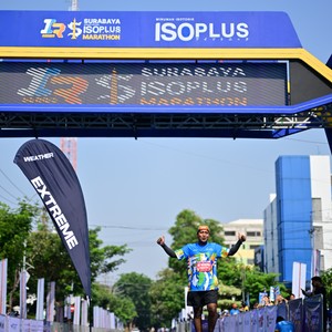 Race photo from SURABAYA ISOPLUS MARATHON 2026