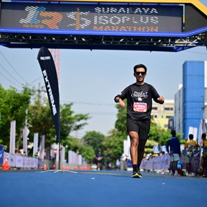Race photo from SURABAYA ISOPLUS MARATHON 2026