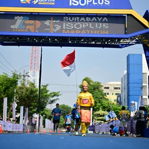 Race photo from SURABAYA ISOPLUS MARATHON 2026